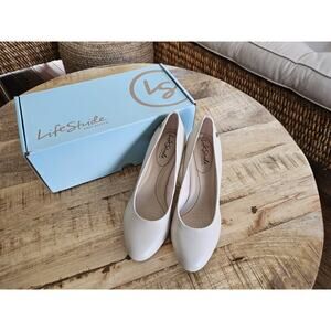 LifeStride Parigi Women's High Heel Pumps Almond Milk Size 7 M